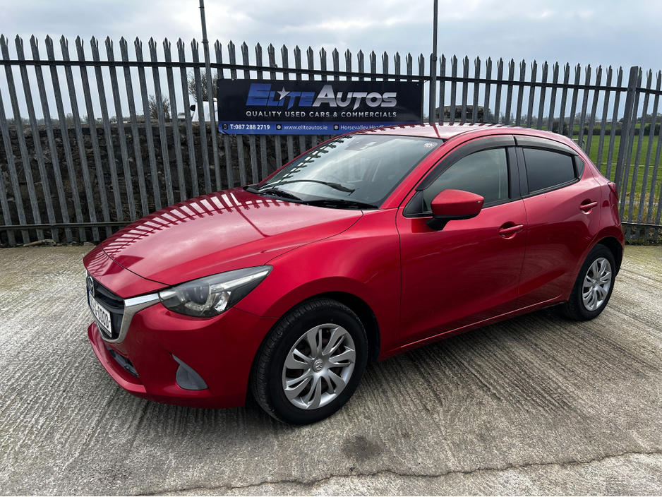 2014 Mazda Demio - image 3