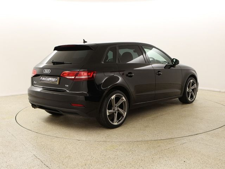 2018 Audi A3 - image 7