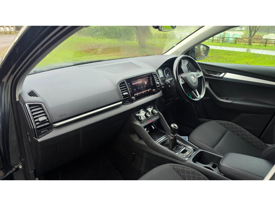 2019 Skoda Karoq - image 11