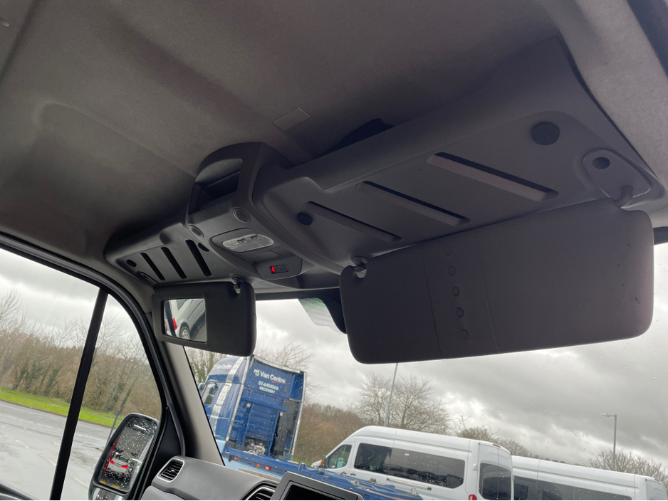 2023 Renault Master 2023  RENAULT MASTER FWD LM35 BLUE DCI 135 B