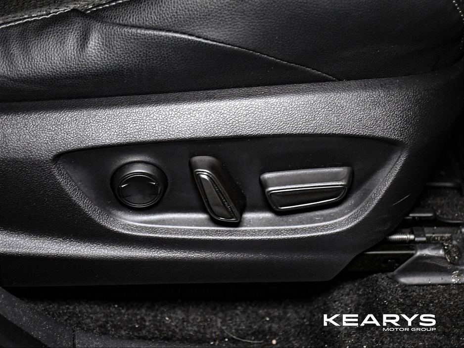 2025 Toyota bZ4X - image 15