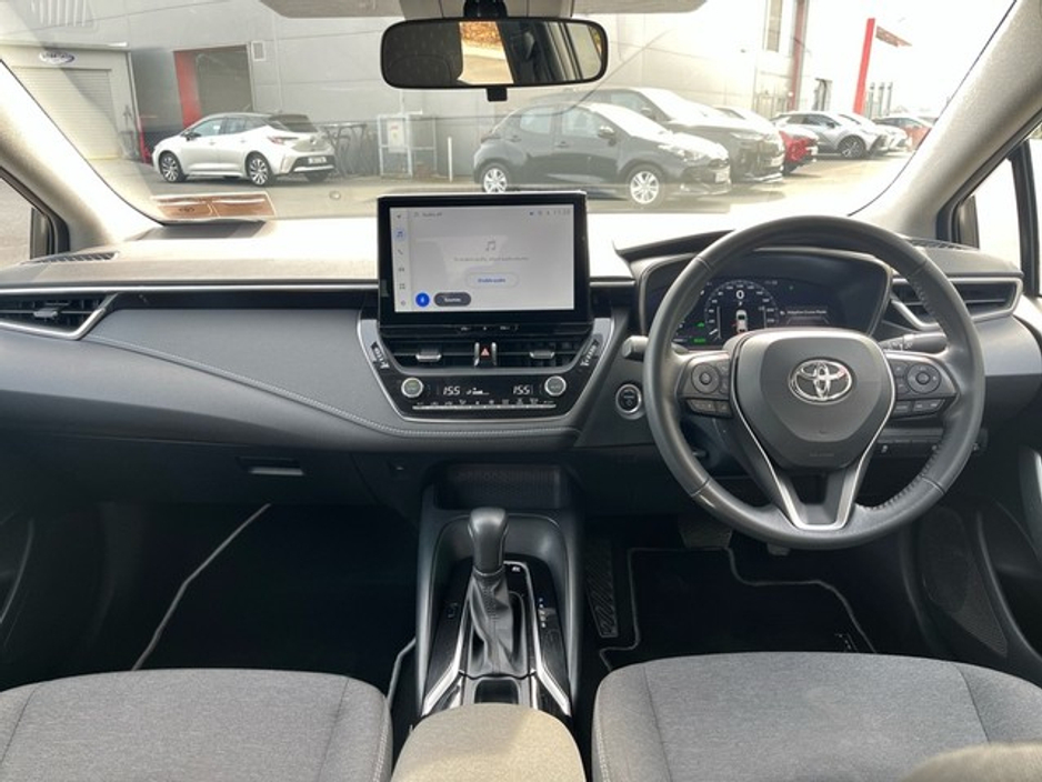 2023 Toyota Corolla - image 8