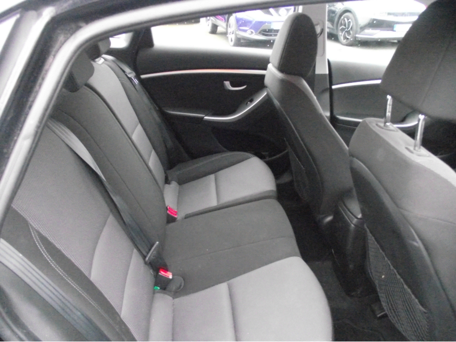 2013 Hyundai i30 1.6CRDI DELUXE 5DR €5,500