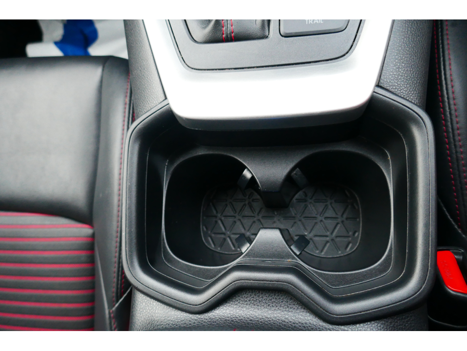 2021 Suzuki SX4 ACROSS 2.5 E FOUR 302PS PHEV €34,000