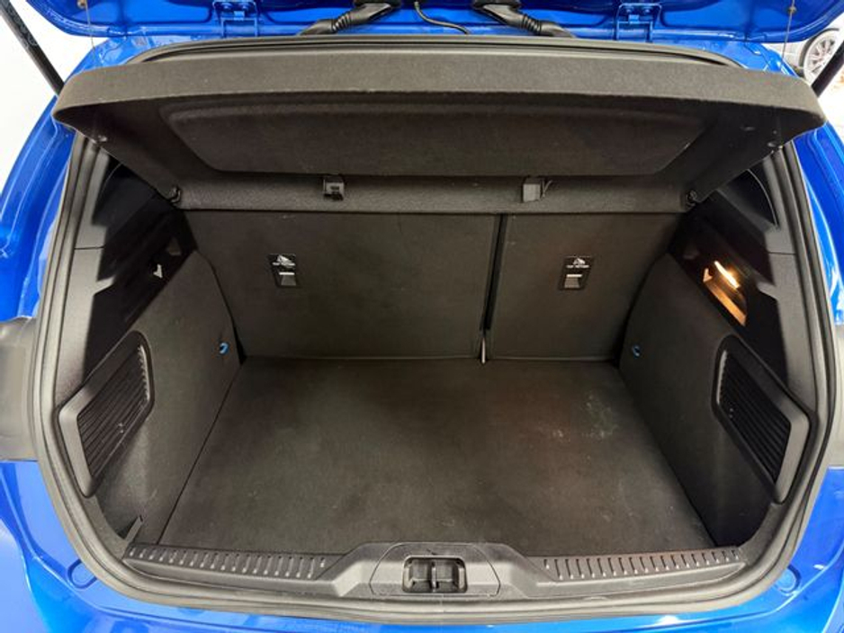 2020 Ford Focus St-line 5D 1.0T 125 €21,777