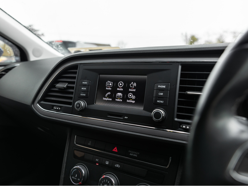 2017 SEAT Leon - image 14