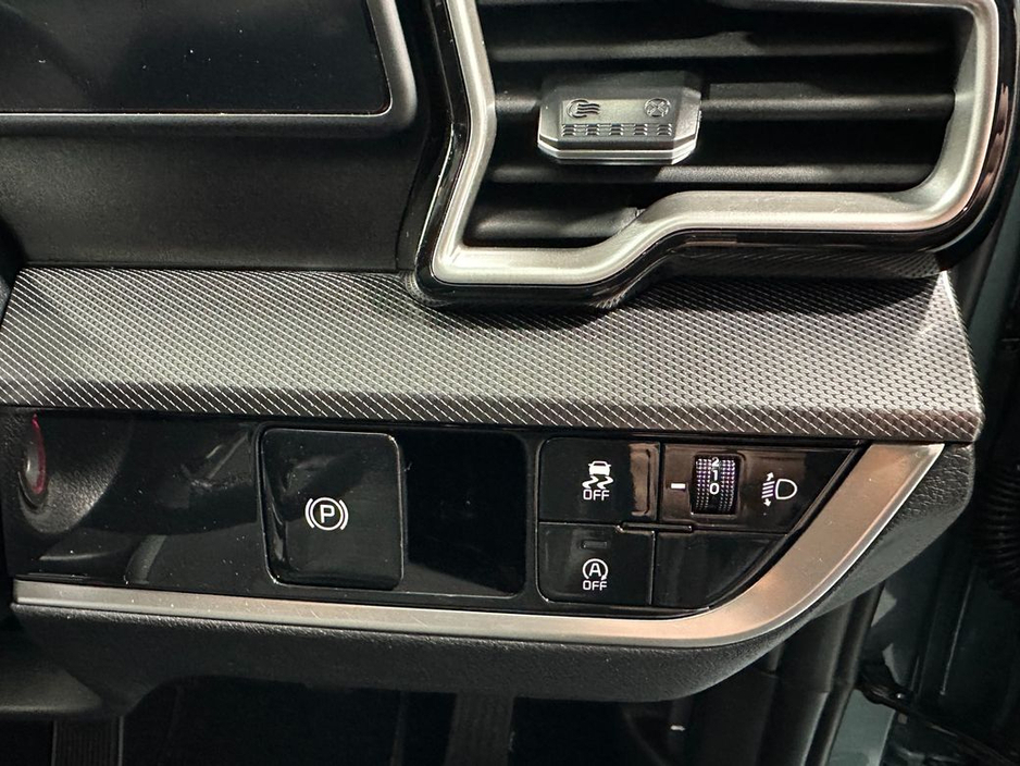 2023 Kia Sportage - image 21