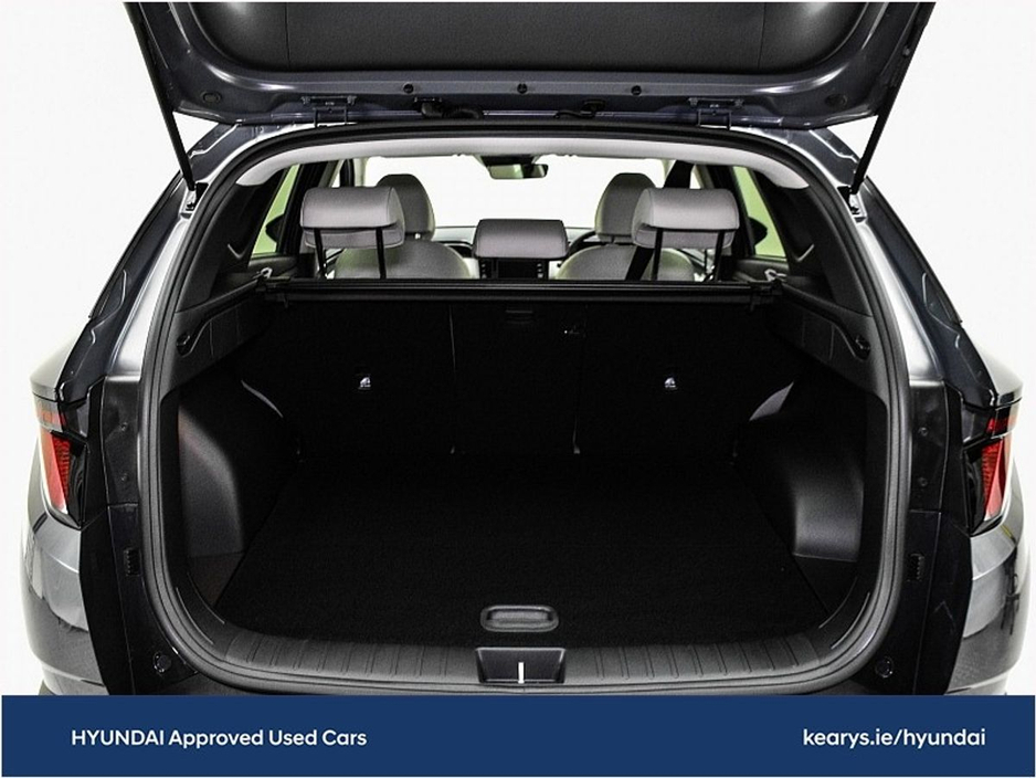 2022 Hyundai Tucson - image 9