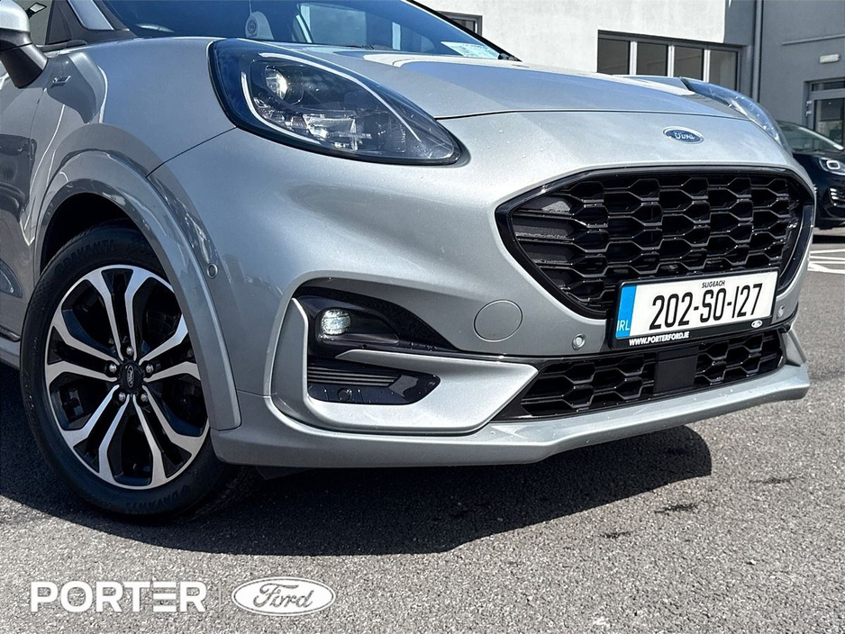 2020 Ford Puma - image 34