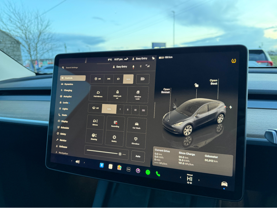 2023 Tesla Model Y - image 32