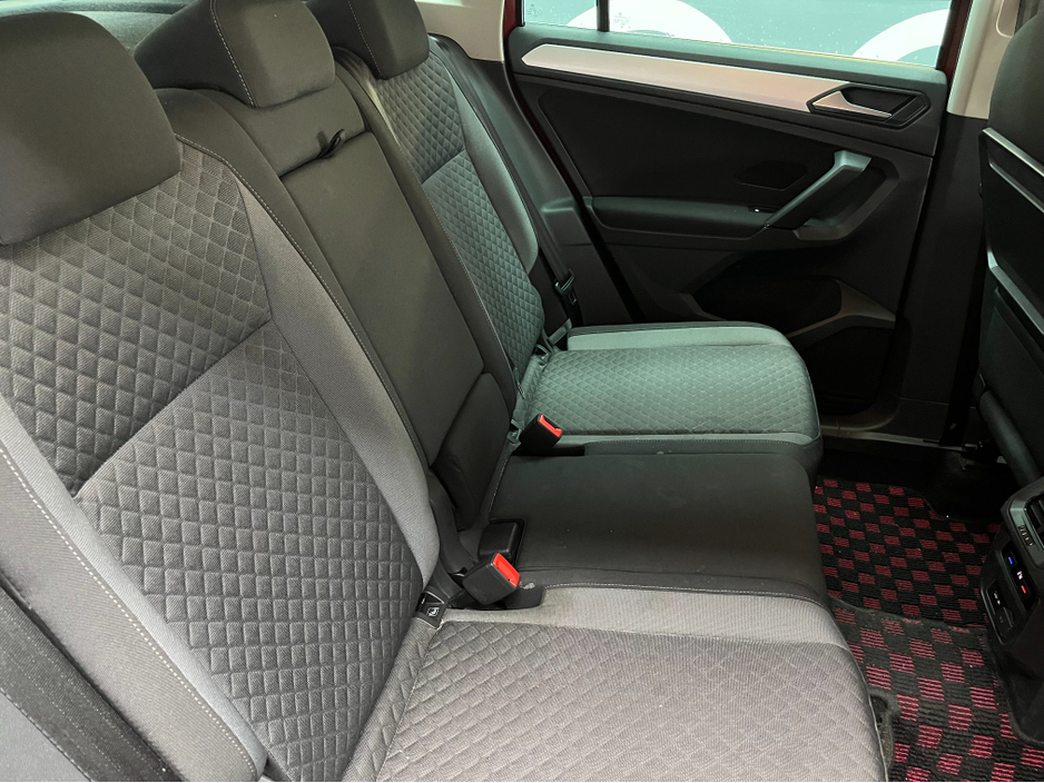 2019 Volkswagen Tiguan €25950! 2019 VOLKSWAGEN TIGUAN TDI 4MOTION COMFORT LINE 2.0 AUTOMATIC / CRUISE CONTROL / 360° PARKING CAMERA AND MORE €25,950