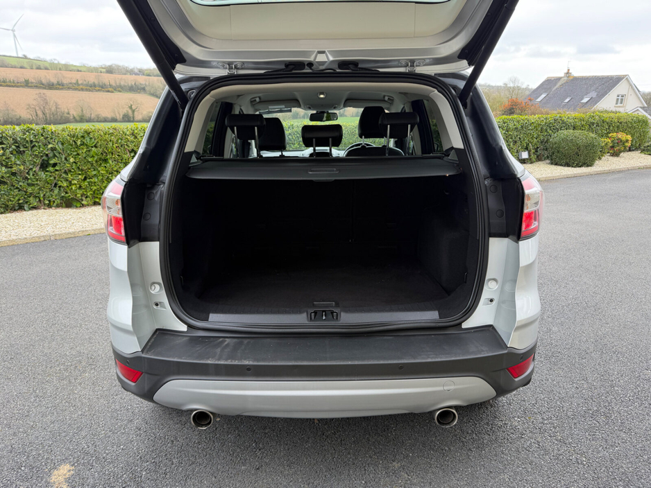 2018 Ford Kuga - image 15