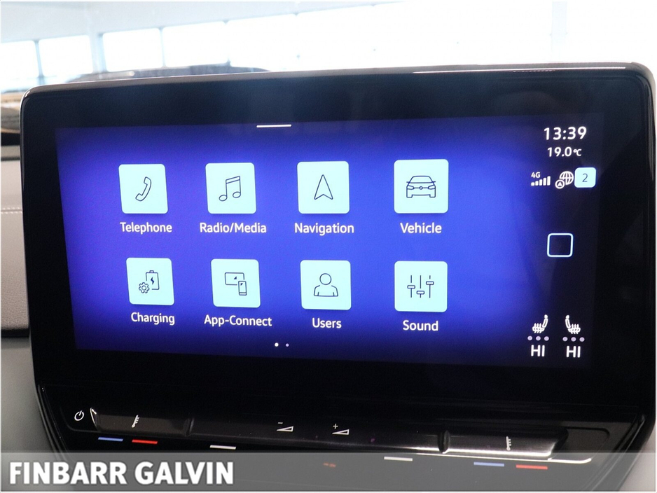 2023 Volkswagen ID.4 - image 17