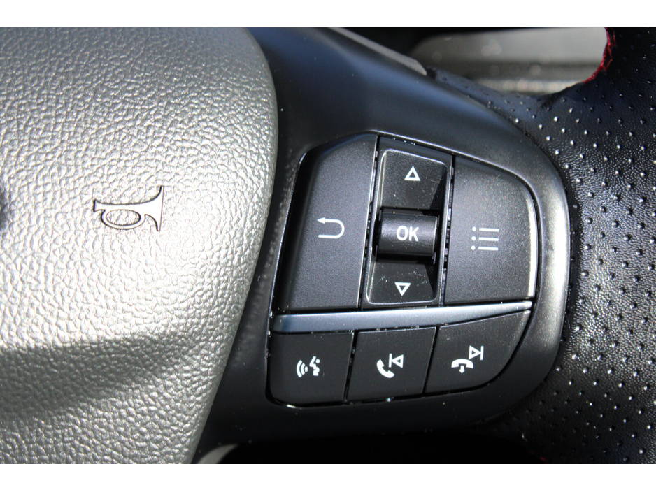 2024 Ford Focus - image 22