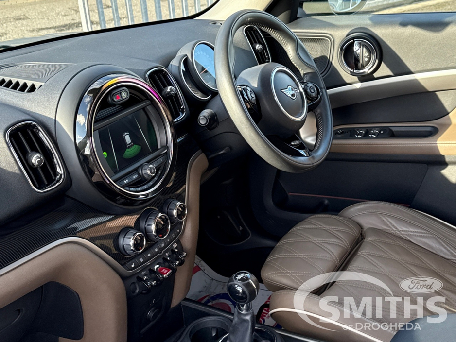 2020 MINI Countryman COOPER EXCLUSIVE 1.5 135PS €20,950