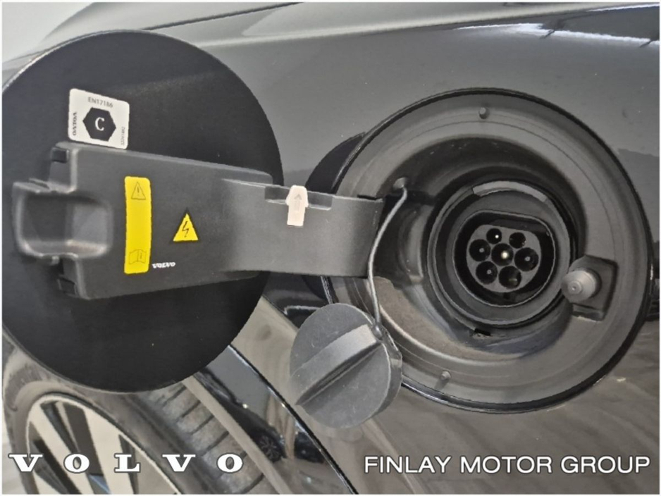 2024 Volvo XC90 2 year warranty XC90 Plus Dark €72,950