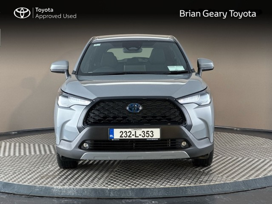2023 Toyota Corolla Cross LUNA Hybrid €31,950