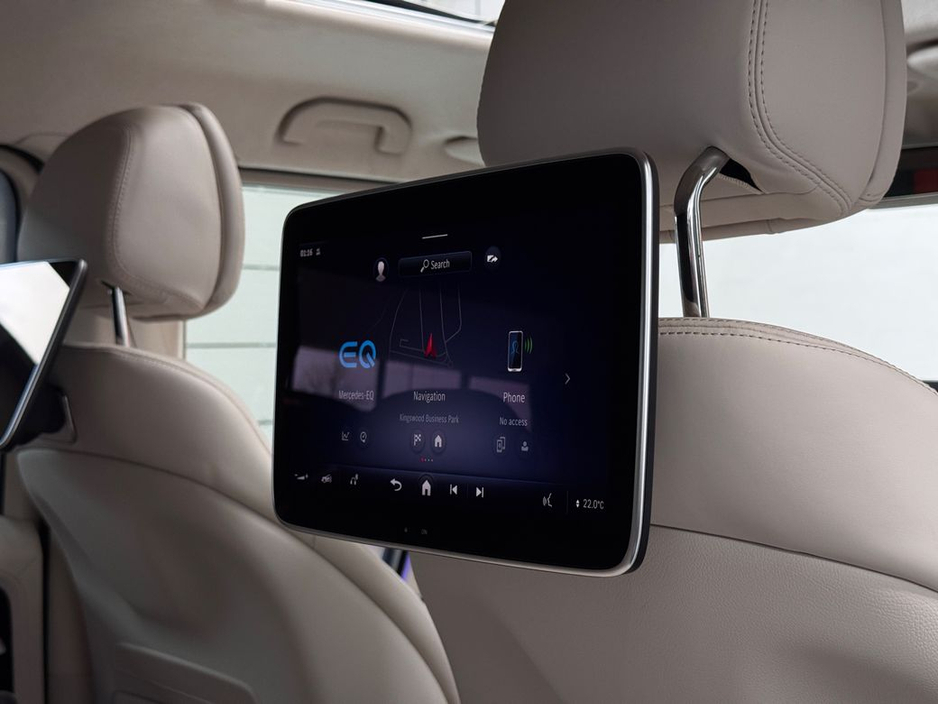 2025 Mercedes-Benz G Class - image 26