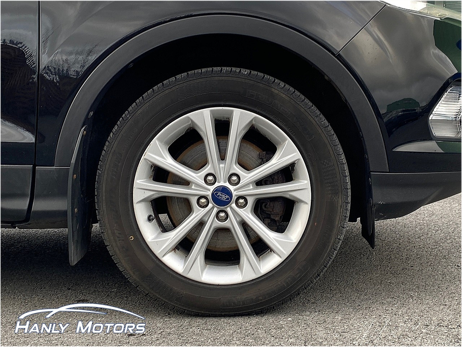 2018 Ford Kuga - image 11