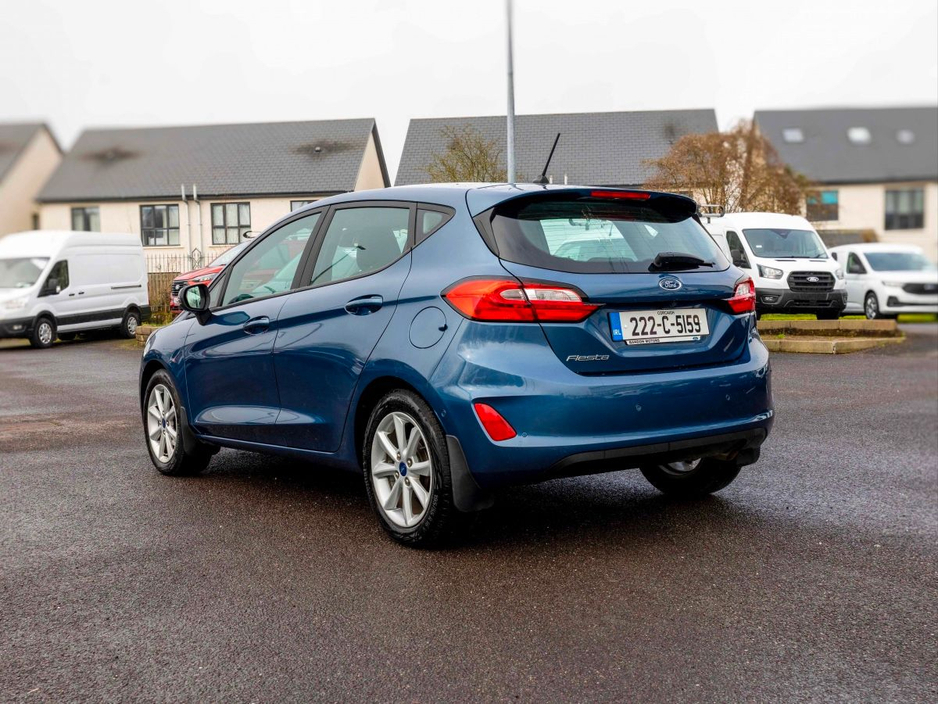 2022 Ford Fiesta - image 15