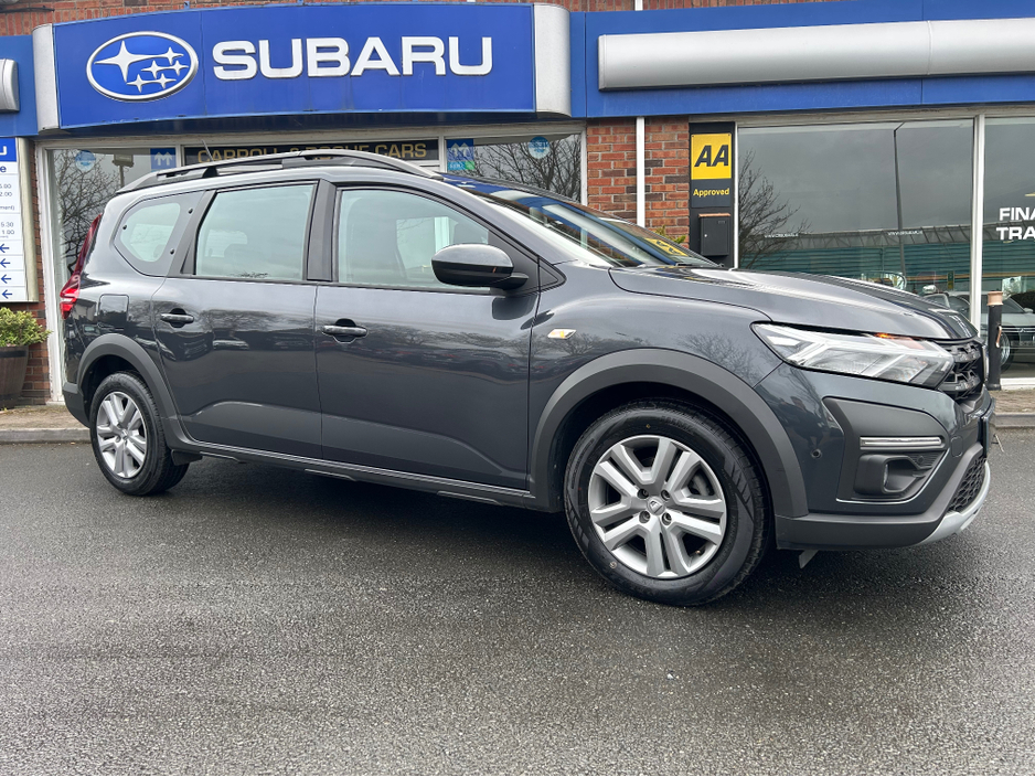 2022 Dacia Jogger - image 2