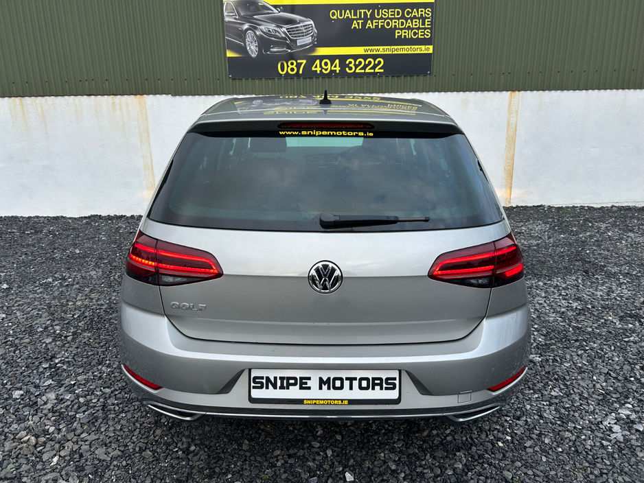 2018 Volkswagen Golf - image 12