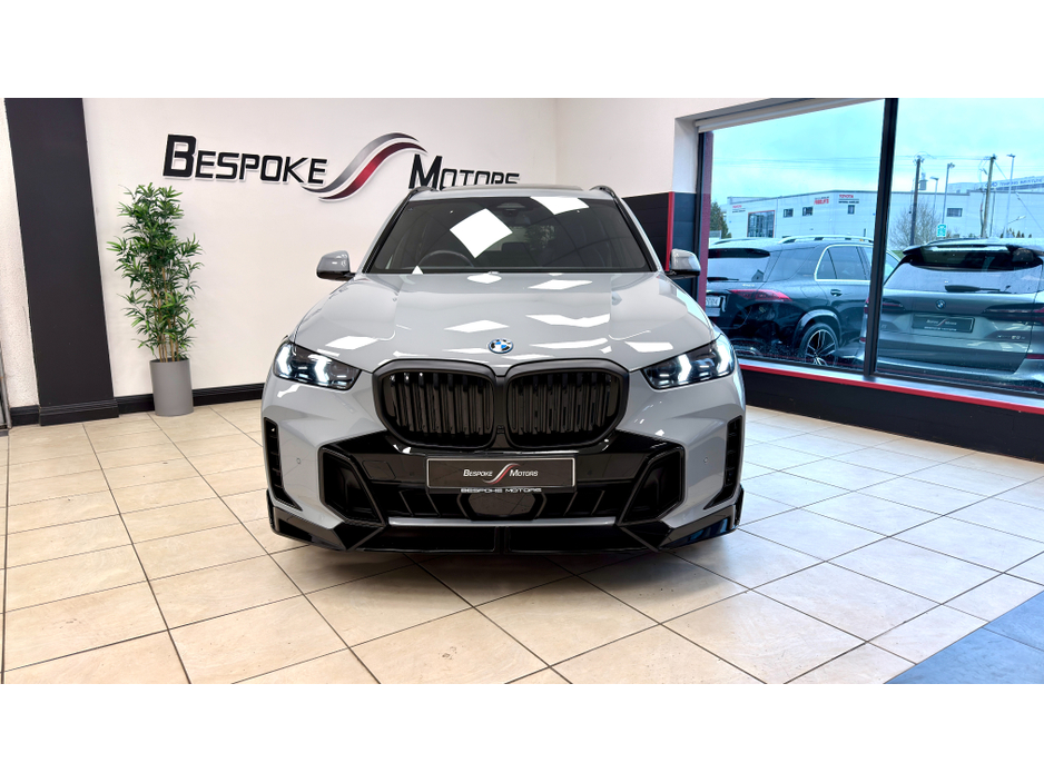 2025 BMW X5 50E MSPORT PRO €95,950