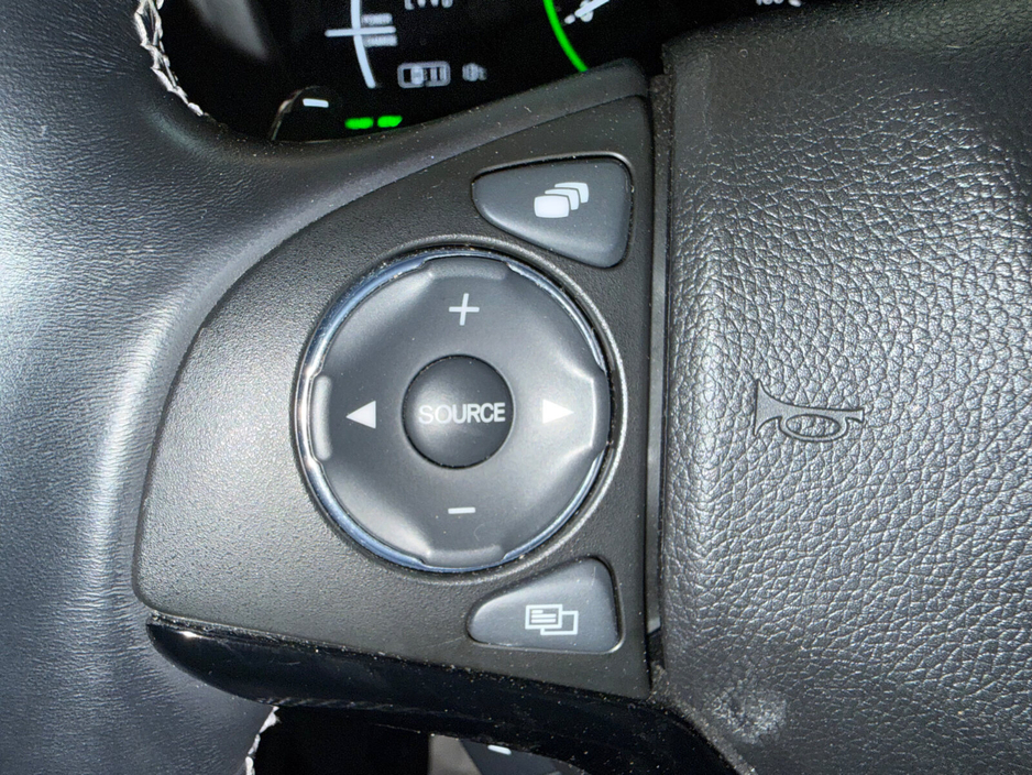 2020 Honda Vezel - image 17