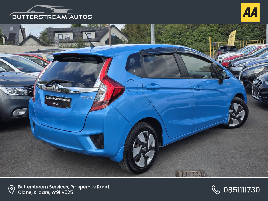 2014 Honda Fit 1.5 HYBRID AUTO €8,999