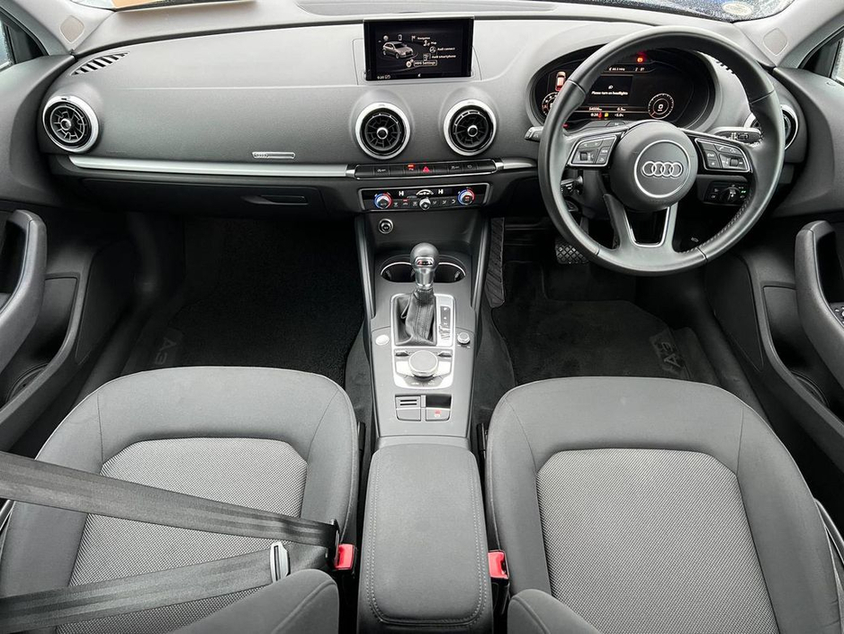 2020 Audi A3 S-LINE PACK 1.4 TFSI // NEW 10" S-LINE ALLOYS // DIGITAL CLUSTER // APPLE CARPLAY/ANDROID AUTO €21,900