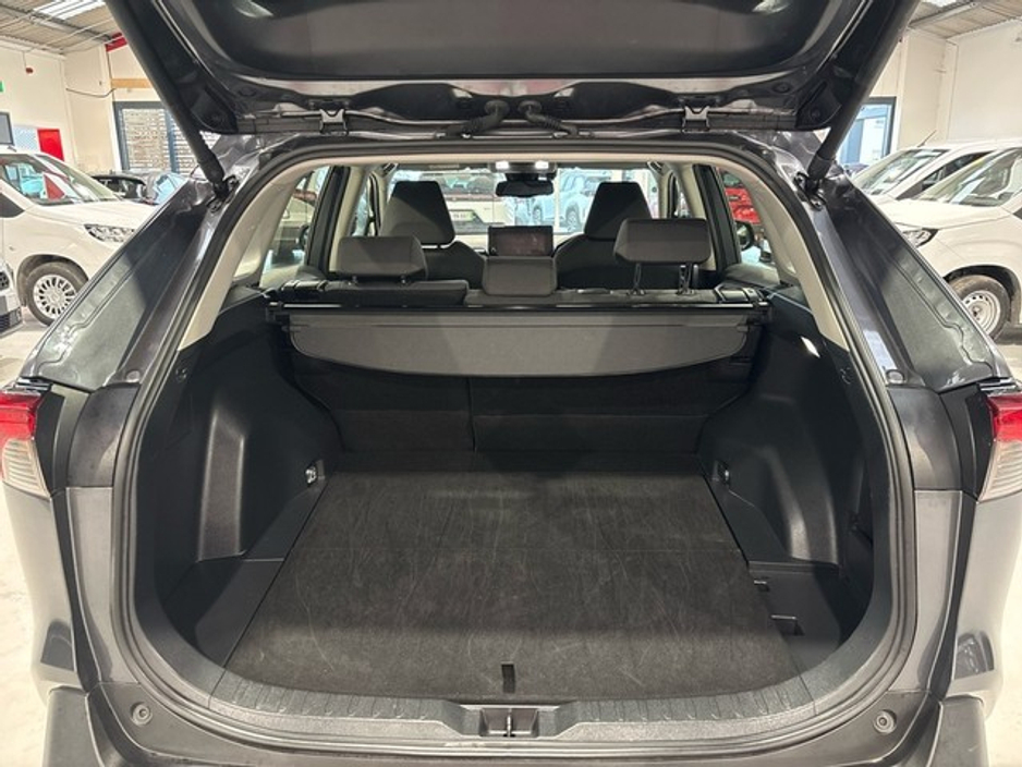 2024 Toyota Rav4 - image 10