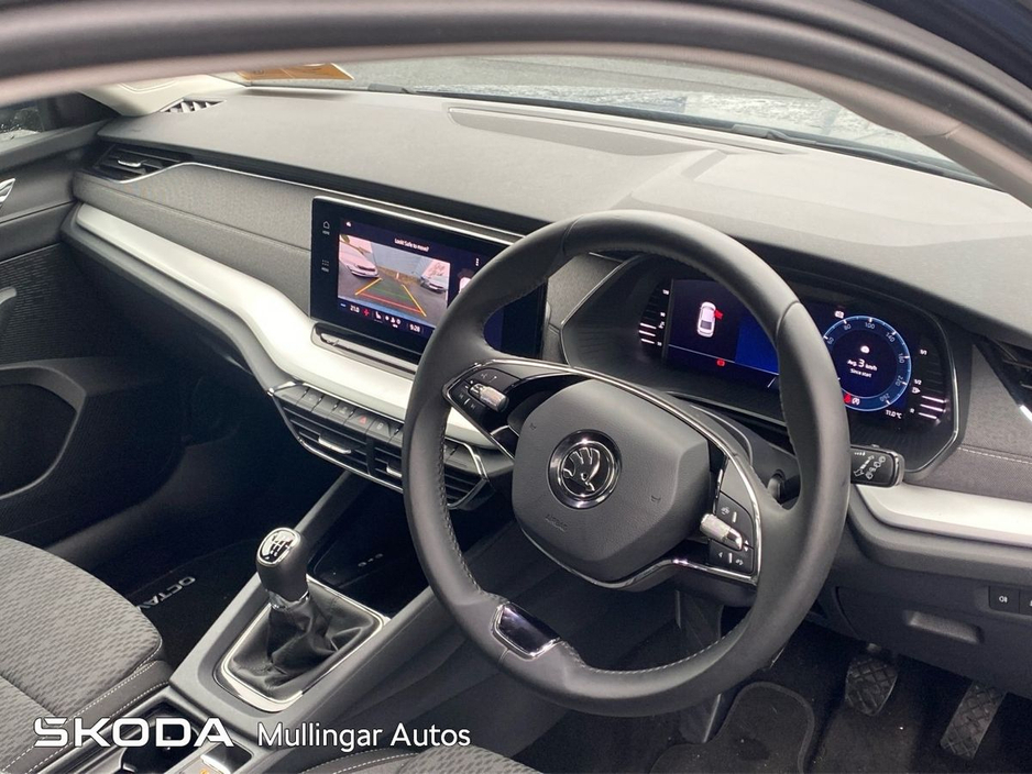 2024 Skoda Octavia - image 7