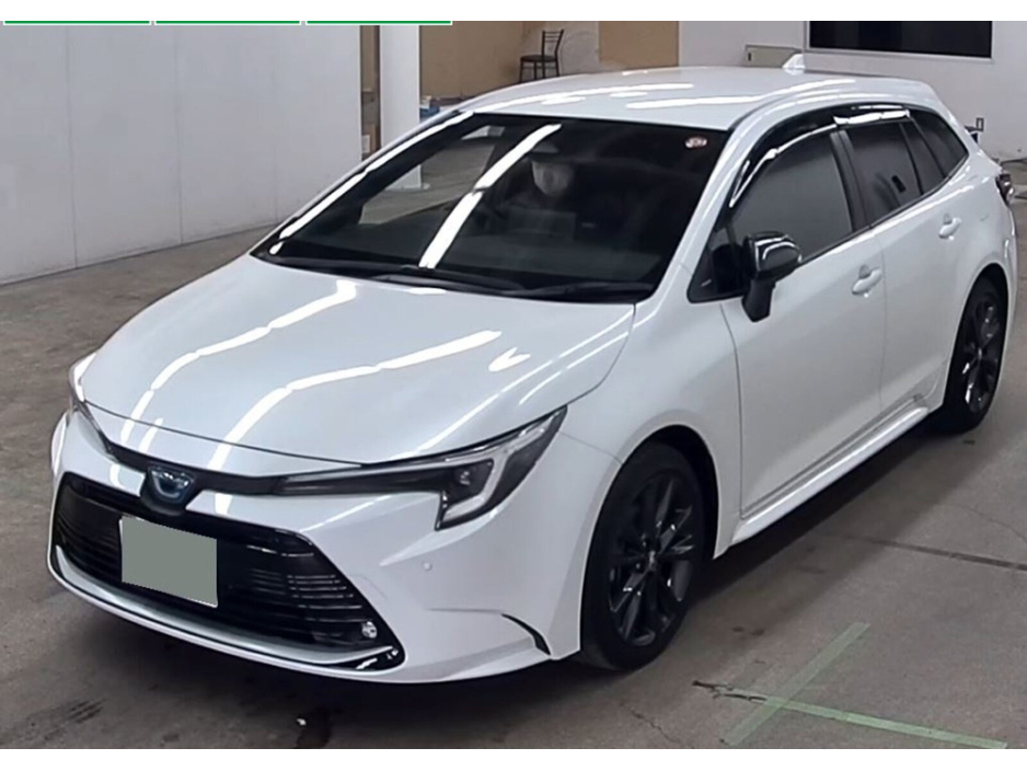 2023 Toyota Corolla - image 2