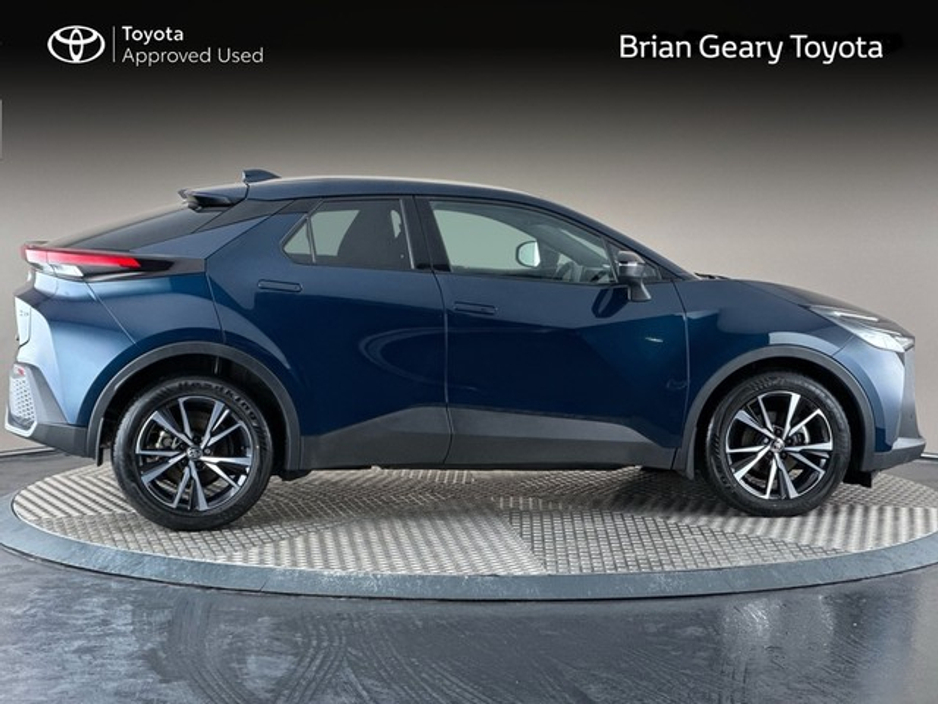 2024 Toyota C-HR Hybrid Sport €33,950