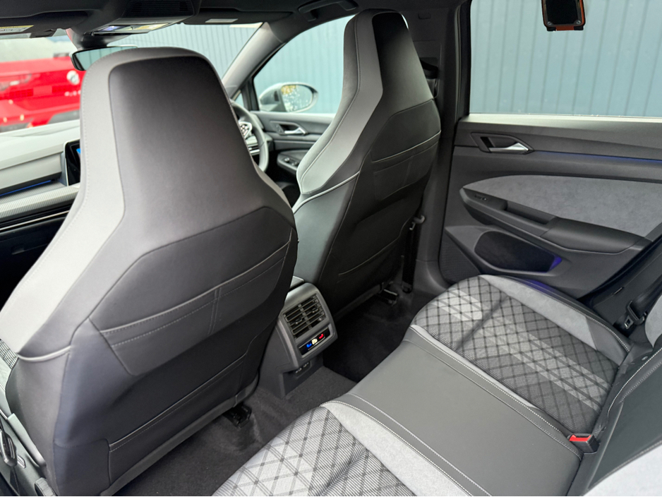 2022 Volkswagen Golf R-LINE - 2.0L DIESEL - AUTO - 12M WARRANTY - CAR:  1690 €32,950