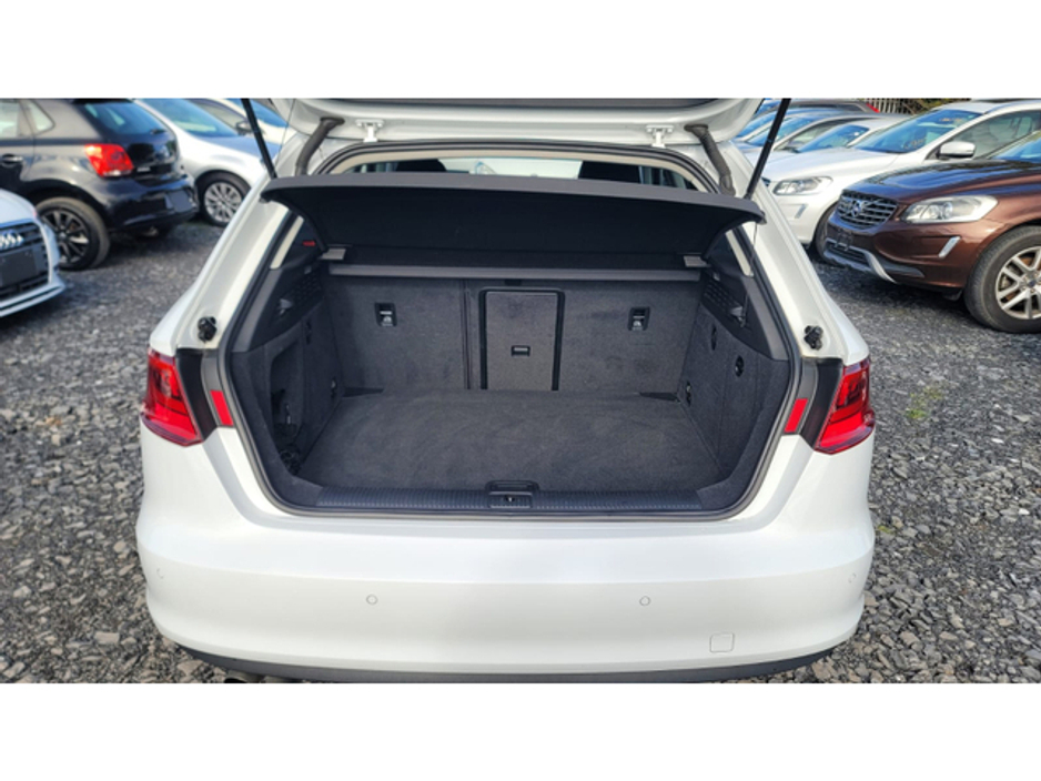 2015 Audi A3 - image 13