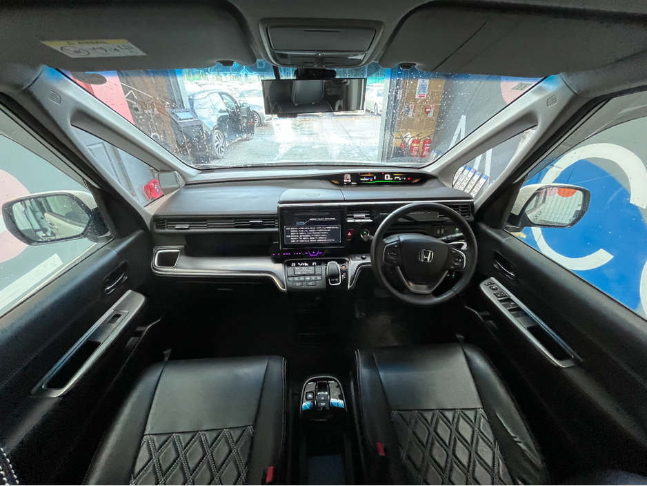 2017 Honda Stepwagon €21950 2017 HONDA STEPWAGON 7 SEATER AUTOMATIC  HYBRID G SENSING 2.0 AUTOMATIC / CRUISE CONTROL / REVERSE CAMERA / AUTOMATIC DOORS / 7 SEATS €21,950