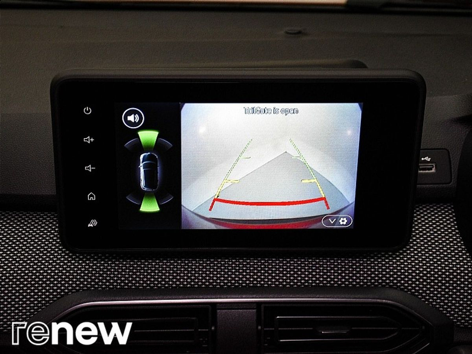 2022 Dacia Jogger Comfort TCe 110 €19,900