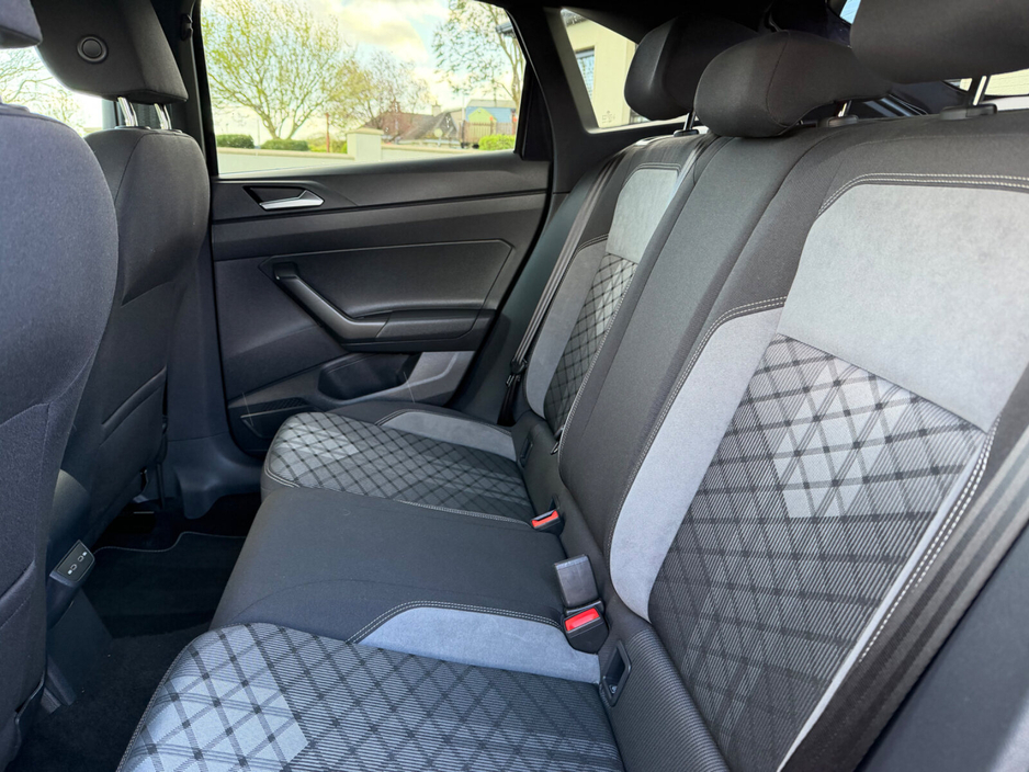 2024 Volkswagen Taigo - image 18