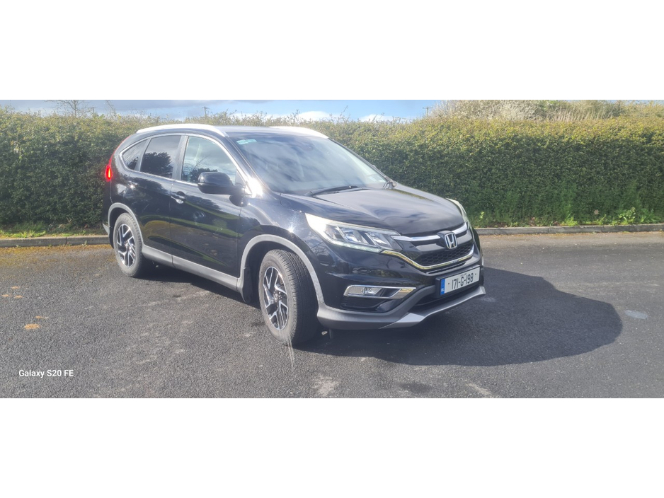 2017 Honda CR-V - image 2