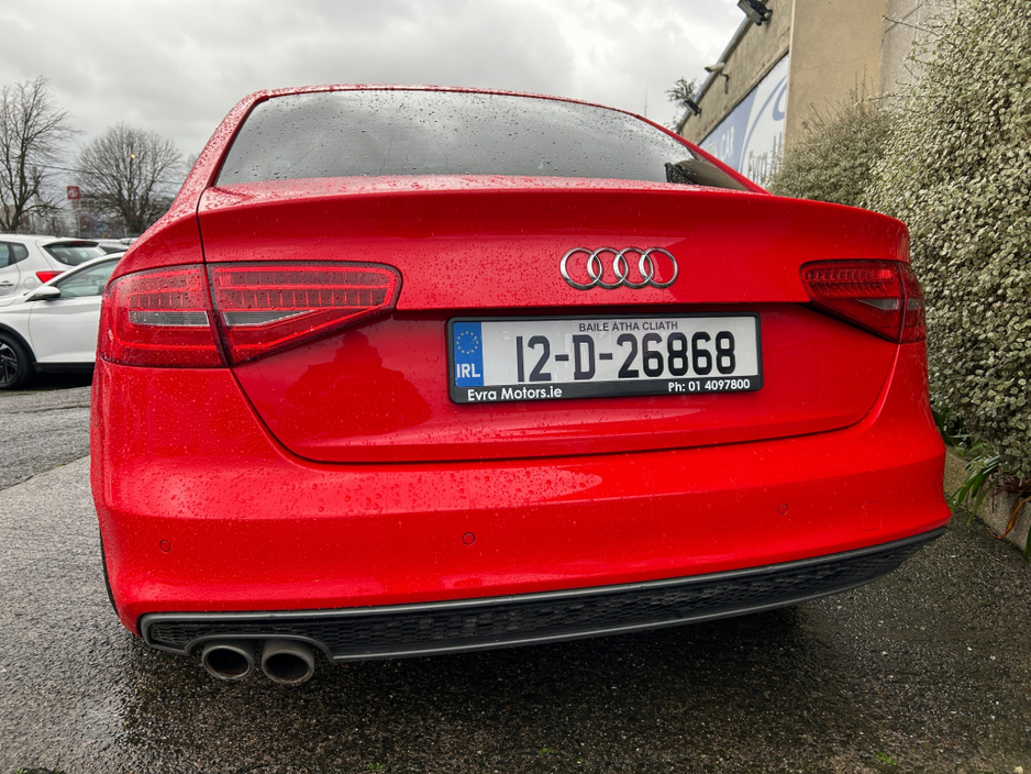 2012 Audi A4 2.0 TDI S-LINE 120BHP 4DR **HEATED SEATS** BLUETOOTH** AIR CON** €9,950