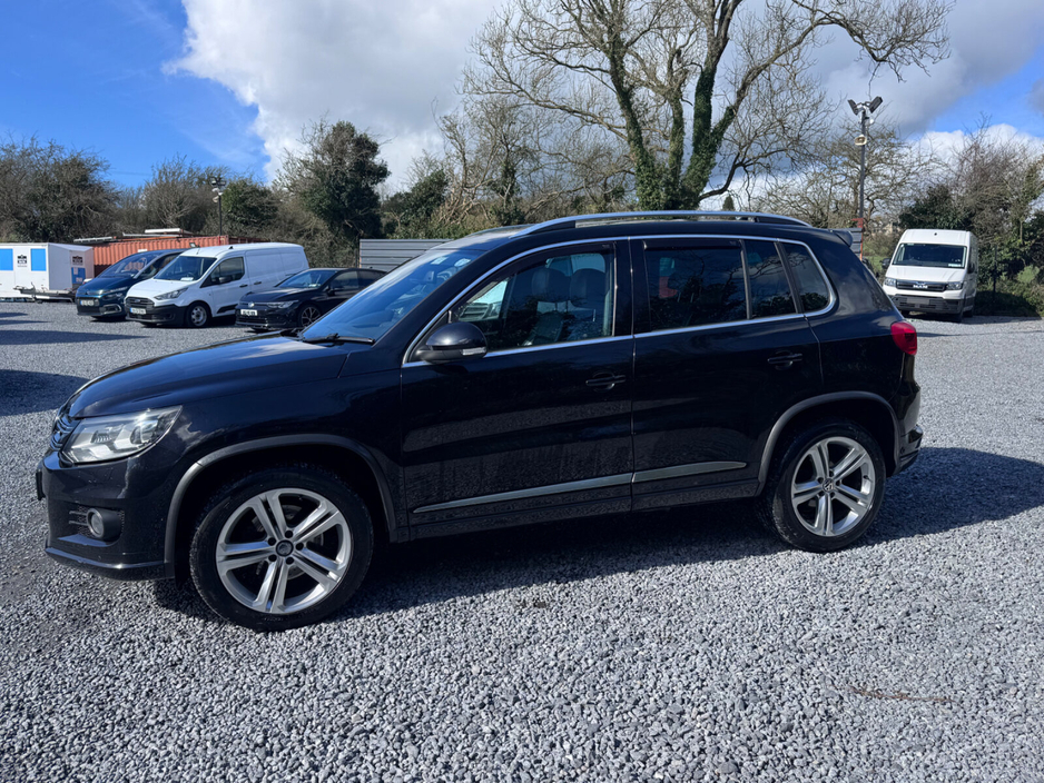 2016 Volkswagen Tiguan - image 15