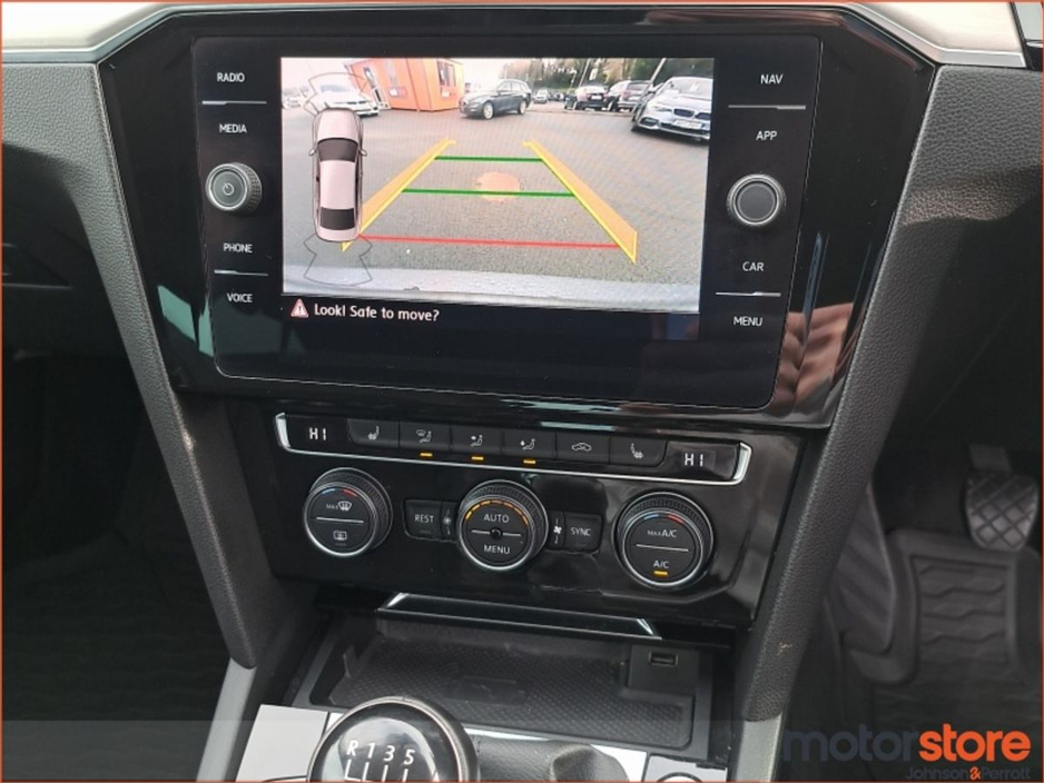 2019 Volkswagen Passat 2.0 TDI 150HP Highline €23,900