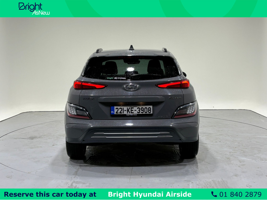 2022 Hyundai Kona - image 11