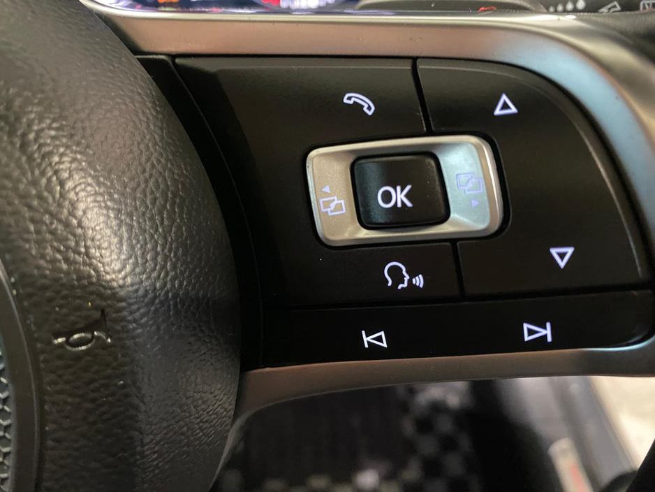 2018 Volkswagen Golf - image 14