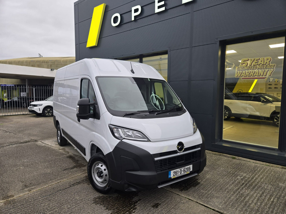 2026 Opel Movano  €28,750