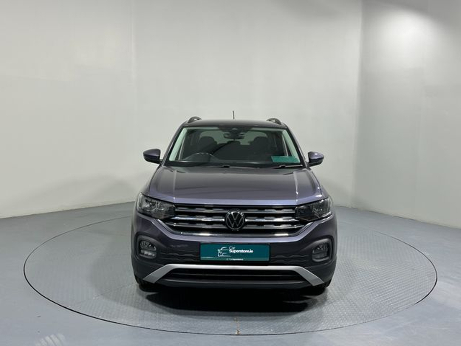 2023 Volkswagen T-Cross - image 2