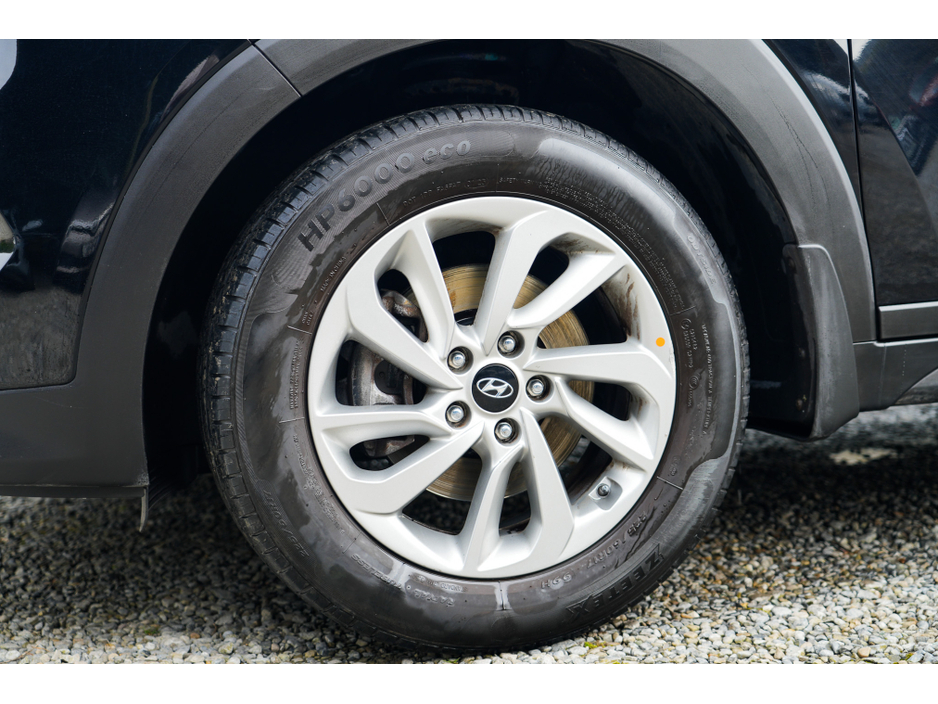 2018 Hyundai Tucson - image 8