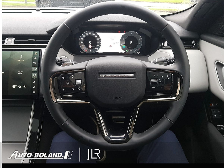 2024 Land Rover Range Rover Velar - image 12