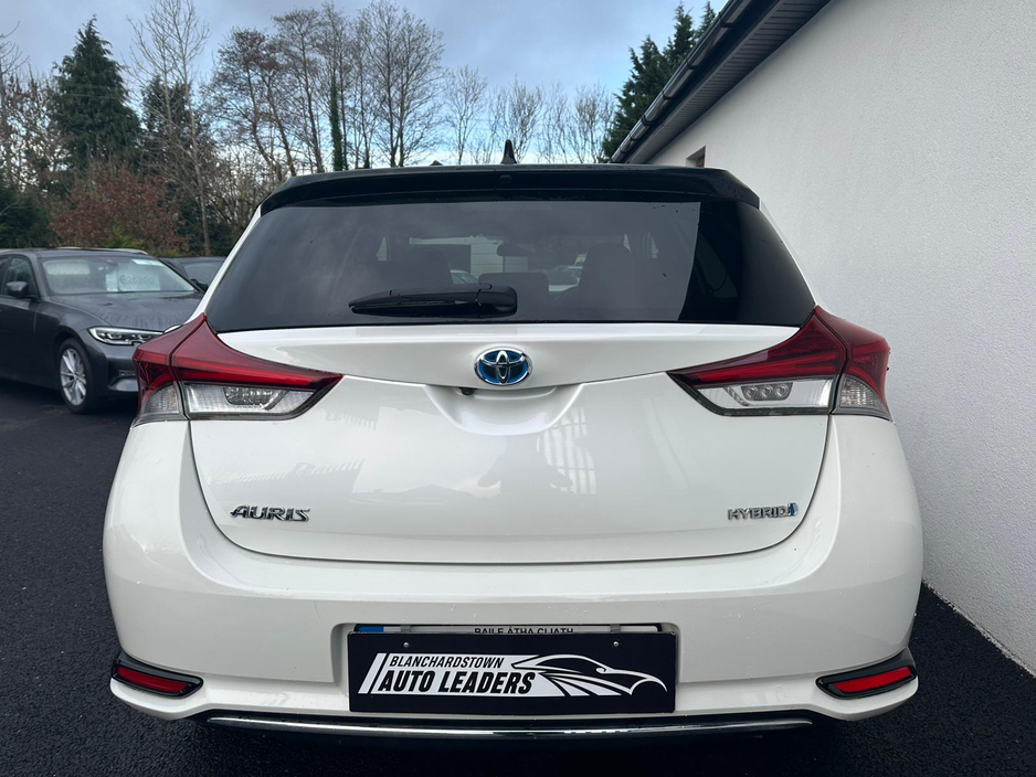 2018 Toyota Auris 1.8 HYBRID LUNA SPORT 136BHP AUTO LOW KM €16,450